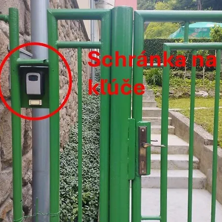 Apartman Slavín *